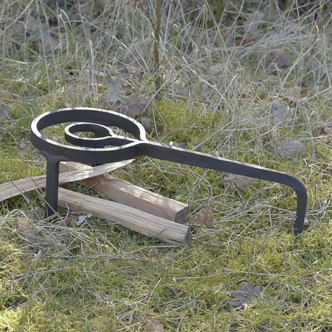 Ulfberth Mittelalterliche Kochständer Stativ, Handgeschmiedet 1 Ulfberth Mittelalterliche Kochständer Stativ, Handgeschmiedet